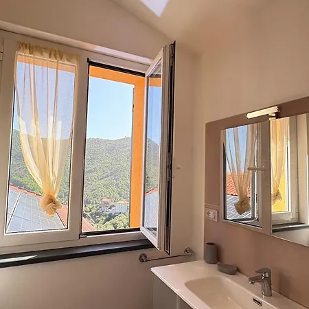 بيت للعطل Villasole Leivi